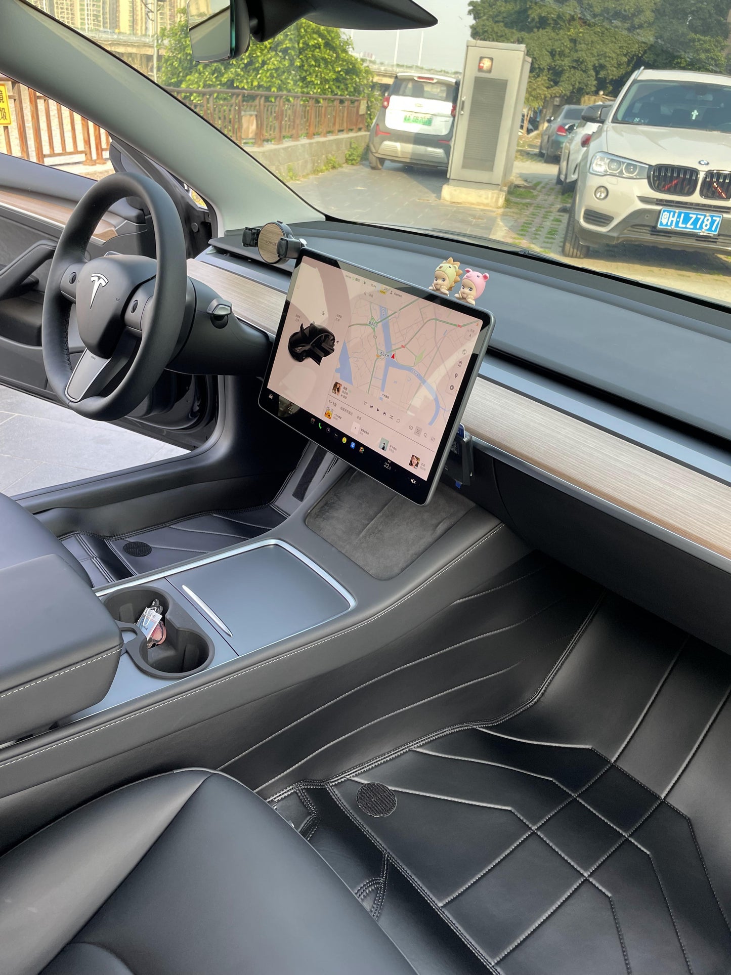 Tesla Model 3 Custom Floor Mats – 360° Perfect Fit