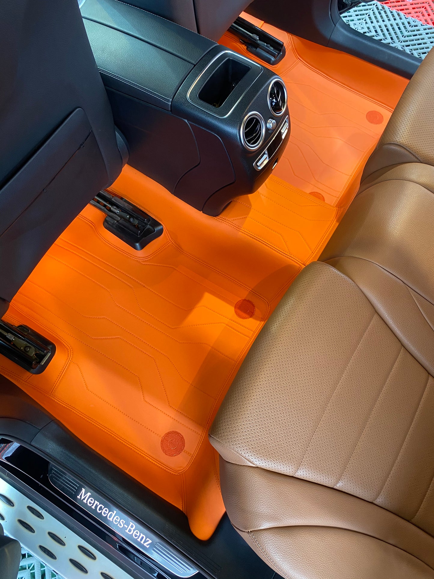 Mercedes-Benz C-Class Custom Floor Mats – 360° Perfect Fit