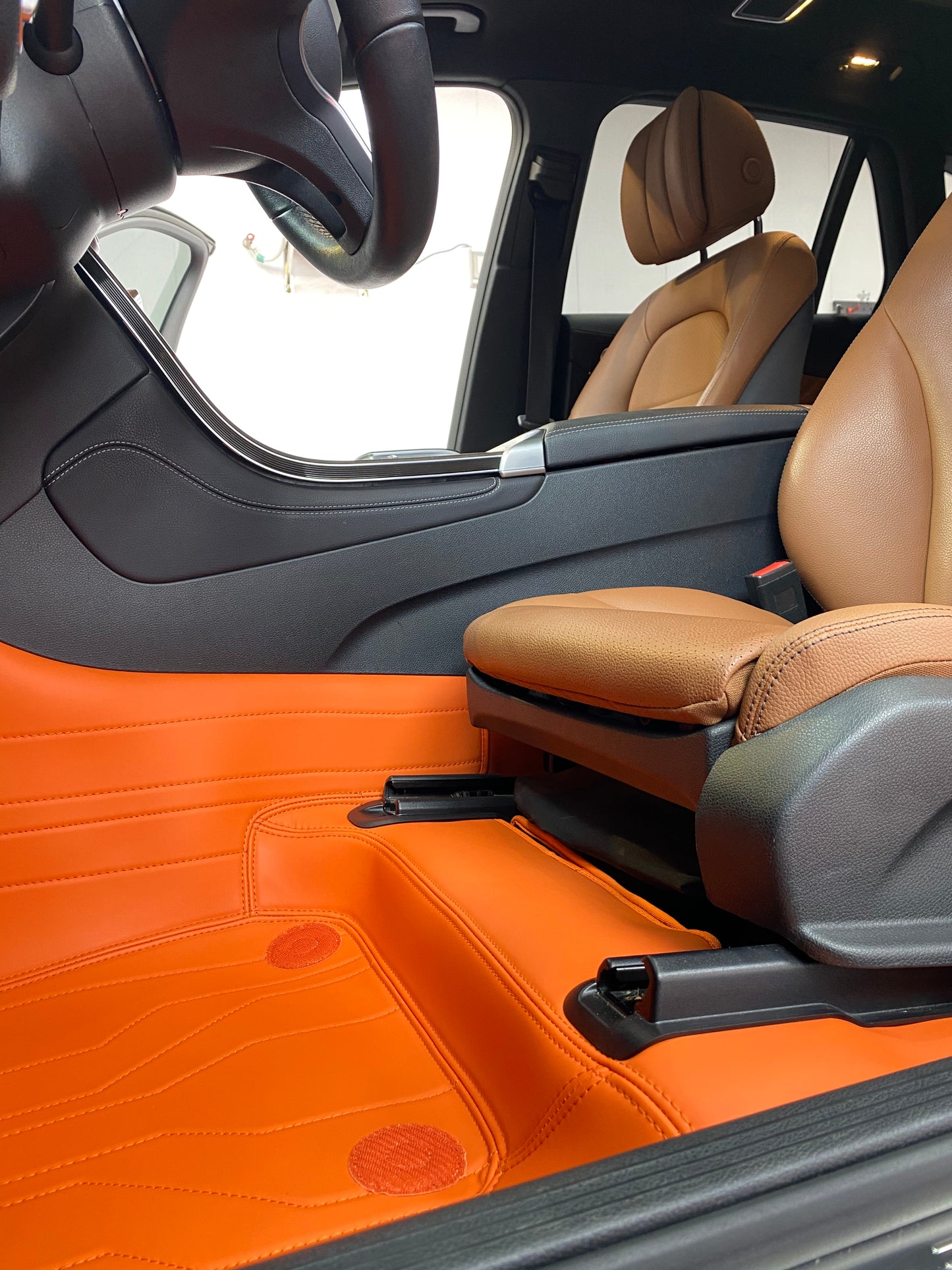 Mercedes-Benz C-Class Custom Floor Mats – 360° Perfect Fit